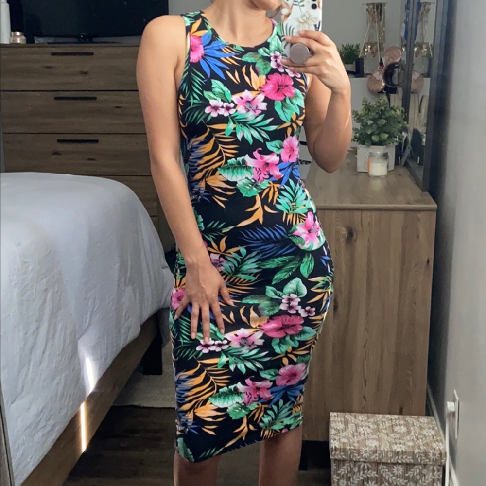 Hawaiian Midi Dress